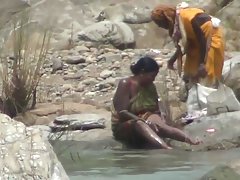 دختر عموی پورنو با جوانان بزرگ واقعی است